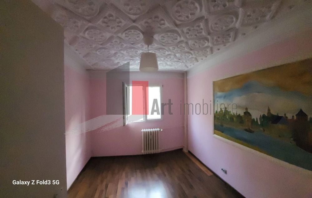 Apartament 4 camere Titan I O R