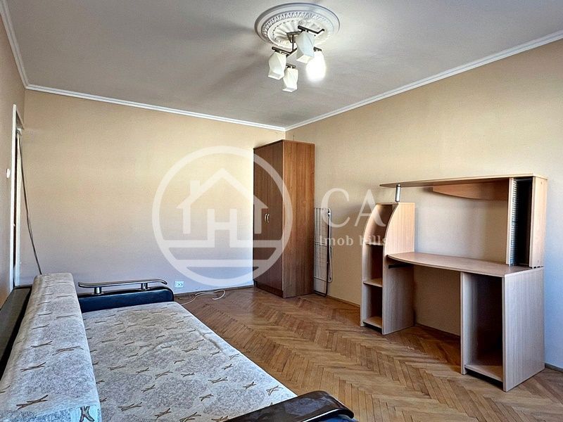 Apartament PB de vânzare cu 3 camere în zona Ioșia, Oradea