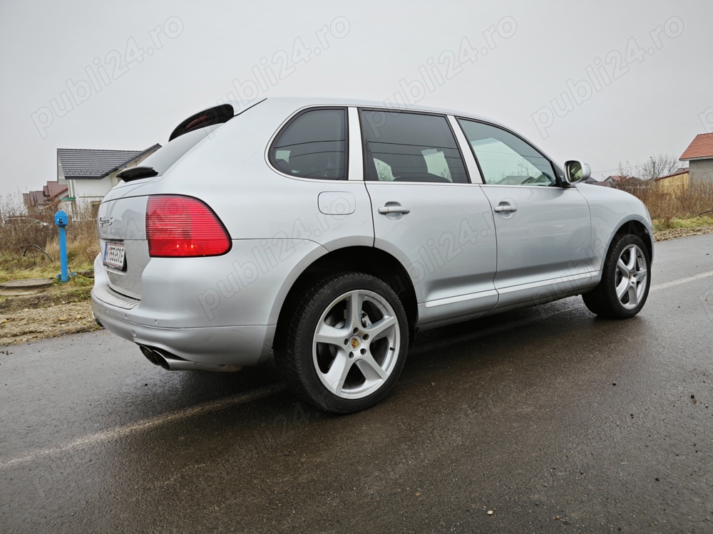 Porsche Cayenne S