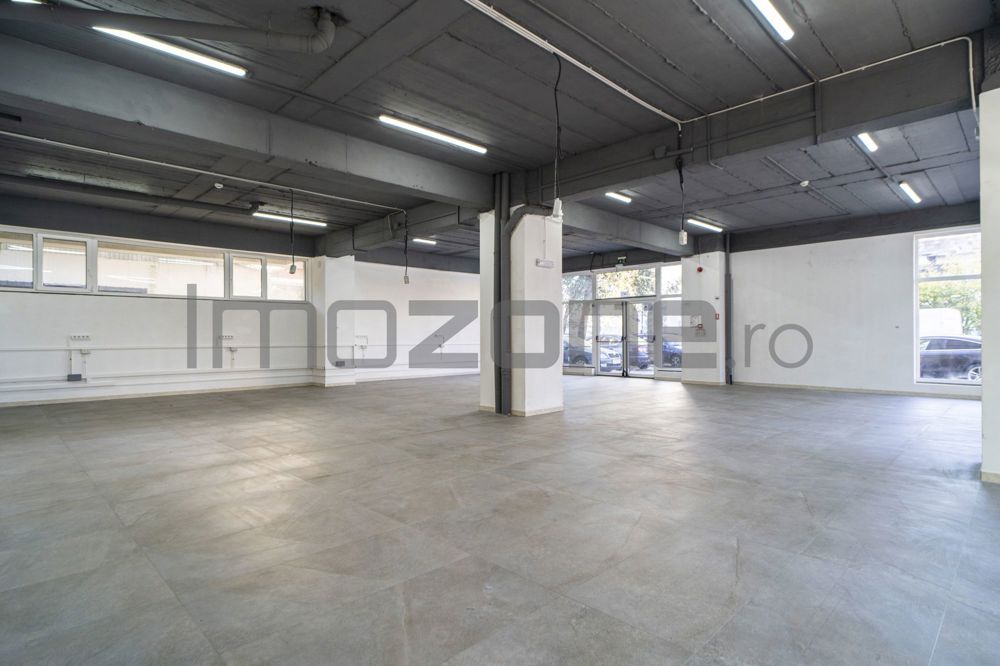 Cauti un Spatiu Comercial? 70 mp, Bld. Uverturii, Stradal, Trafic Intens