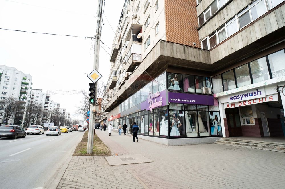 Spațiu comercial de 218.14mp de vânzare în zona Bd. Independentei