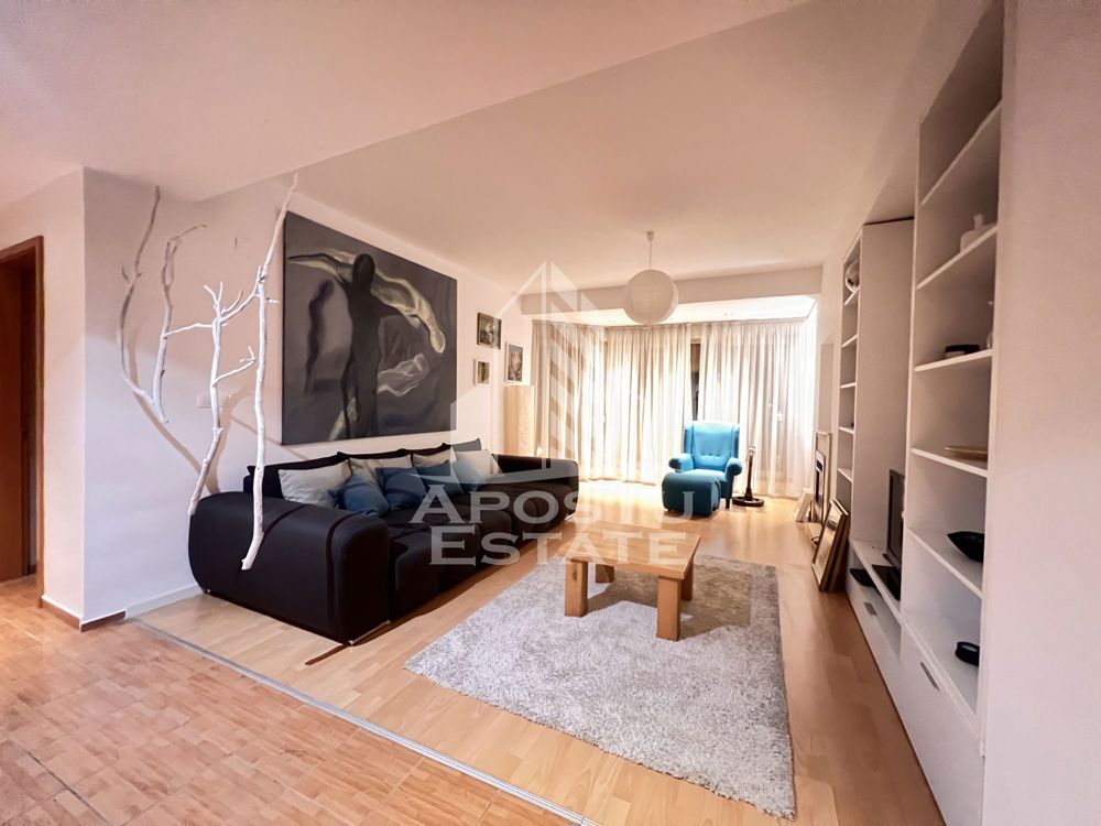 Apartament cu 3 camere, loc de parcare, zona Aradului