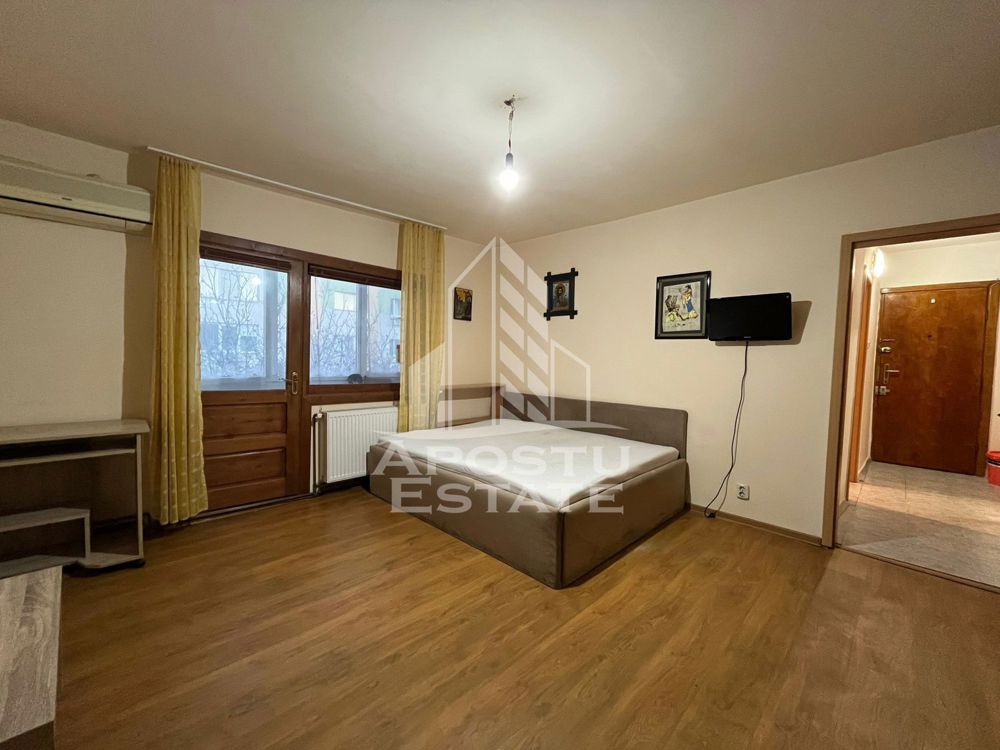 Apartament cu 2 camere, centrala proprie, aproape de Spitalul Judetean