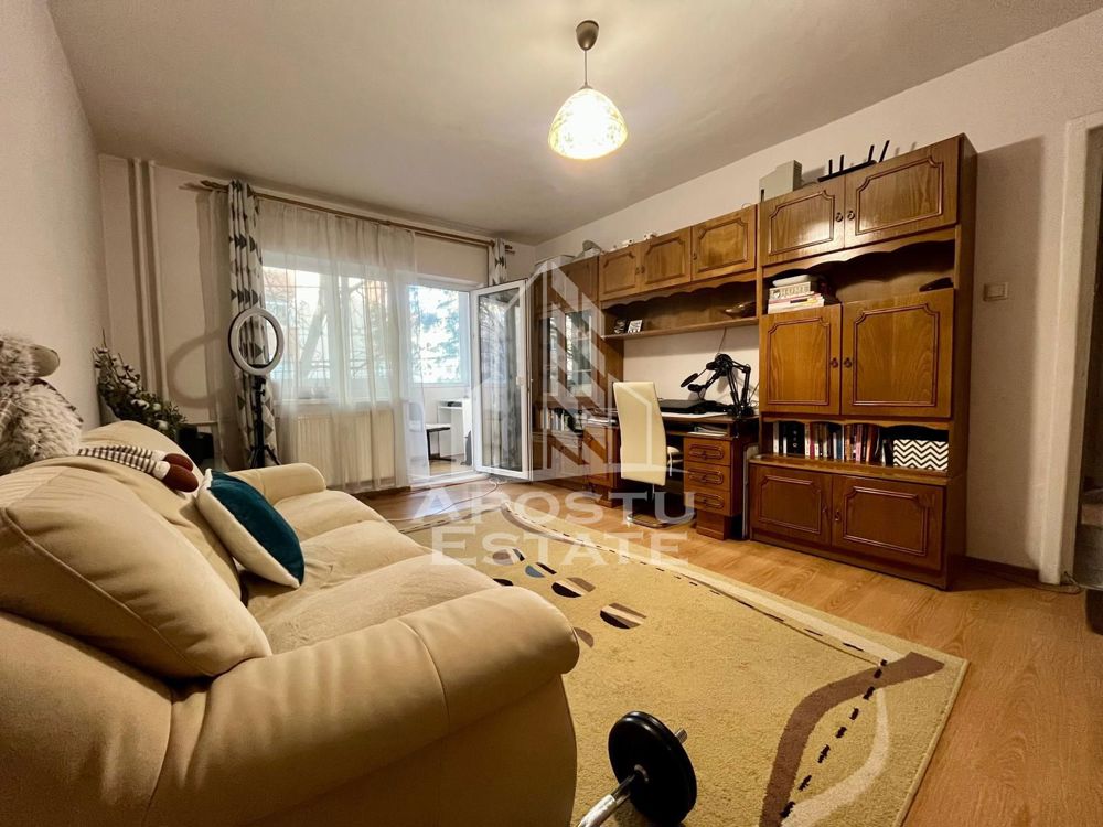 Apartament 2 camere,decomandat,zona Dorobantilor