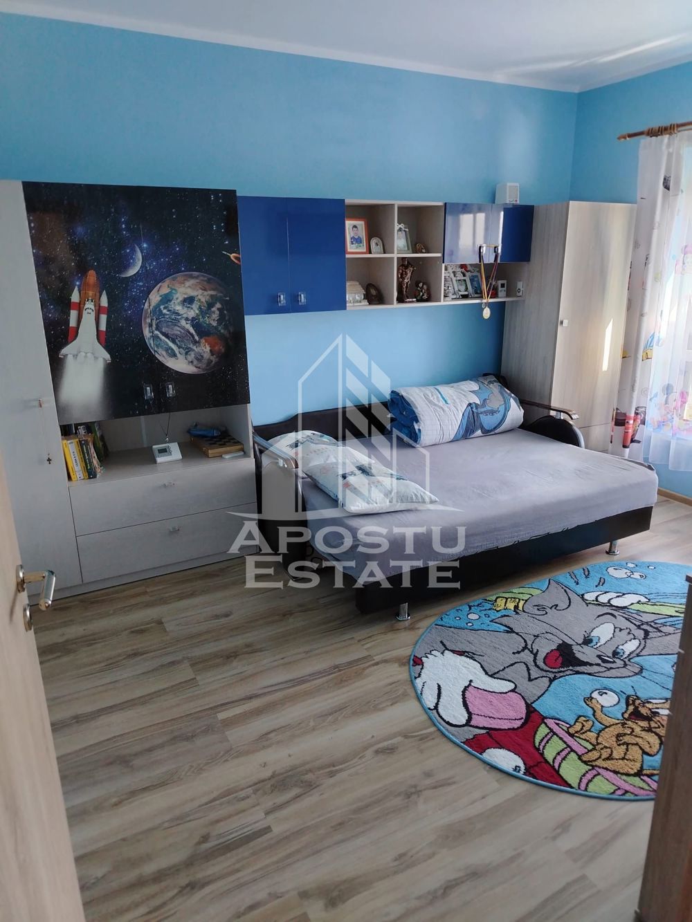 Apartament cu 3 camere in bloc nou, zona Buziasului