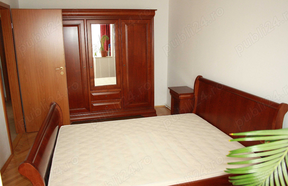 De închiriat apartament 3 camere zona Bucovina