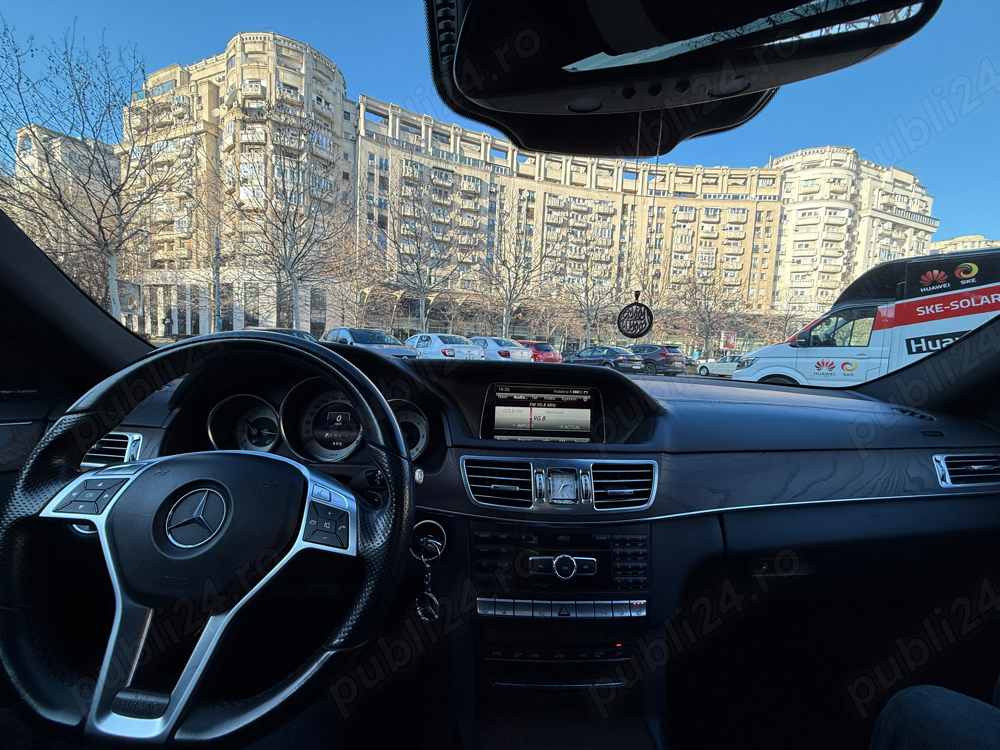 Mercedes-Benz E350 4 MATIC