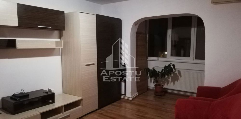 Apartament 2 camere, centrala proprie, 50mp, zona UVT