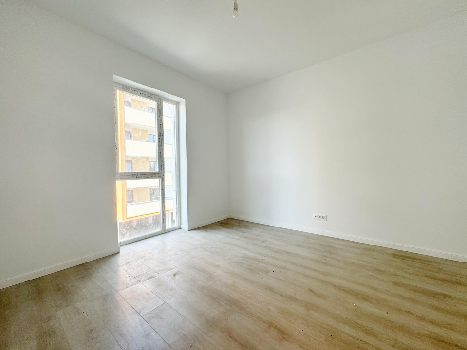 Apartament 3 camere, decomandat, 72 mp utili, etaj 2/9, zona Aradului