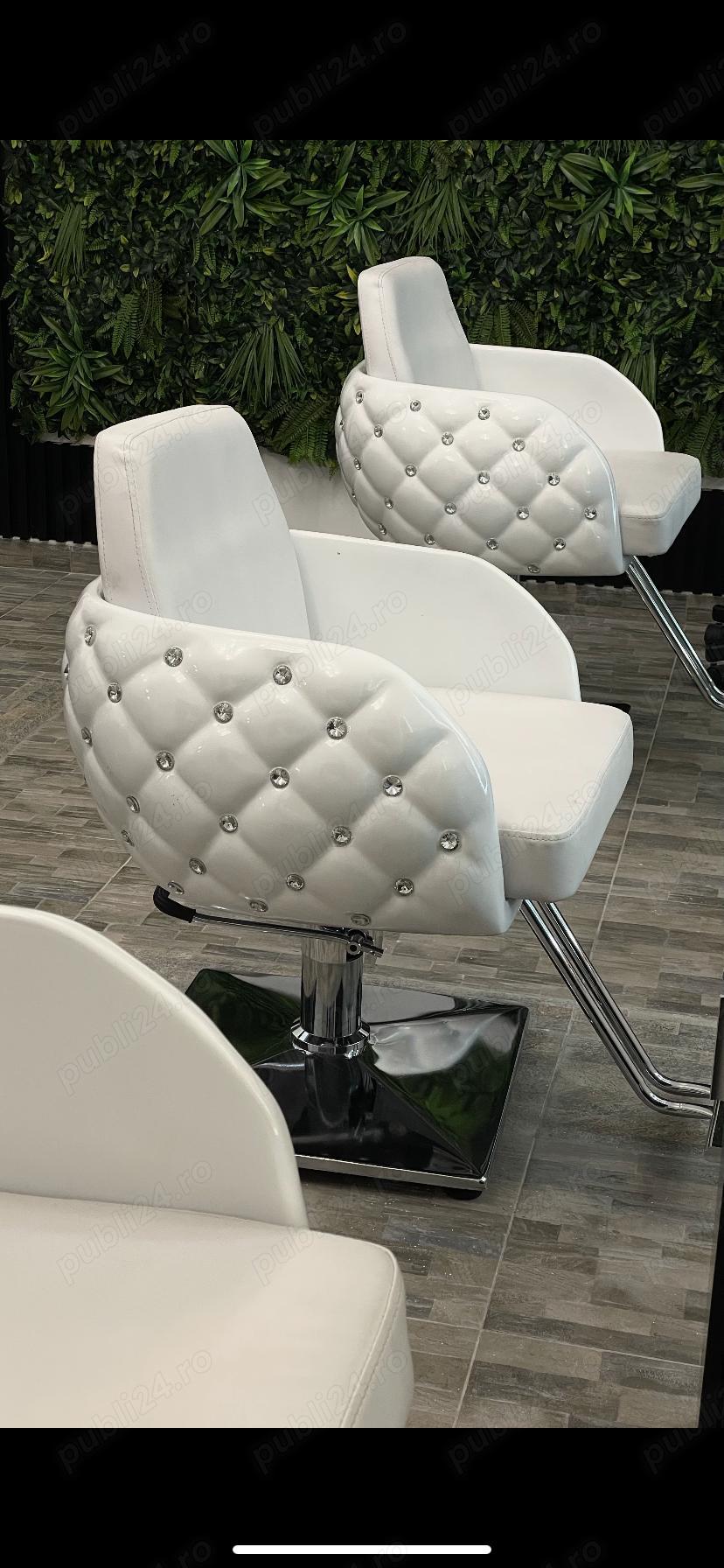 Închiriere cameră pentru activitatea extensii gene sau alte servicii de înfrumusețare 