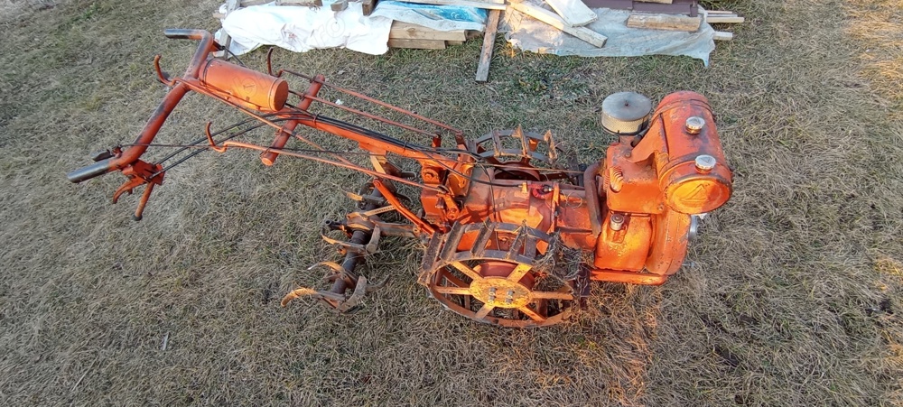 Motocultor pasquali pe benzină IAȘI 