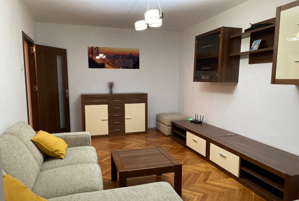 Apartament 3 camere | 70 mp | decomandat | AC | metrou | 1 Decembrie