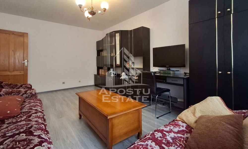 Apartament 2 camere decomadat aproape de facultate