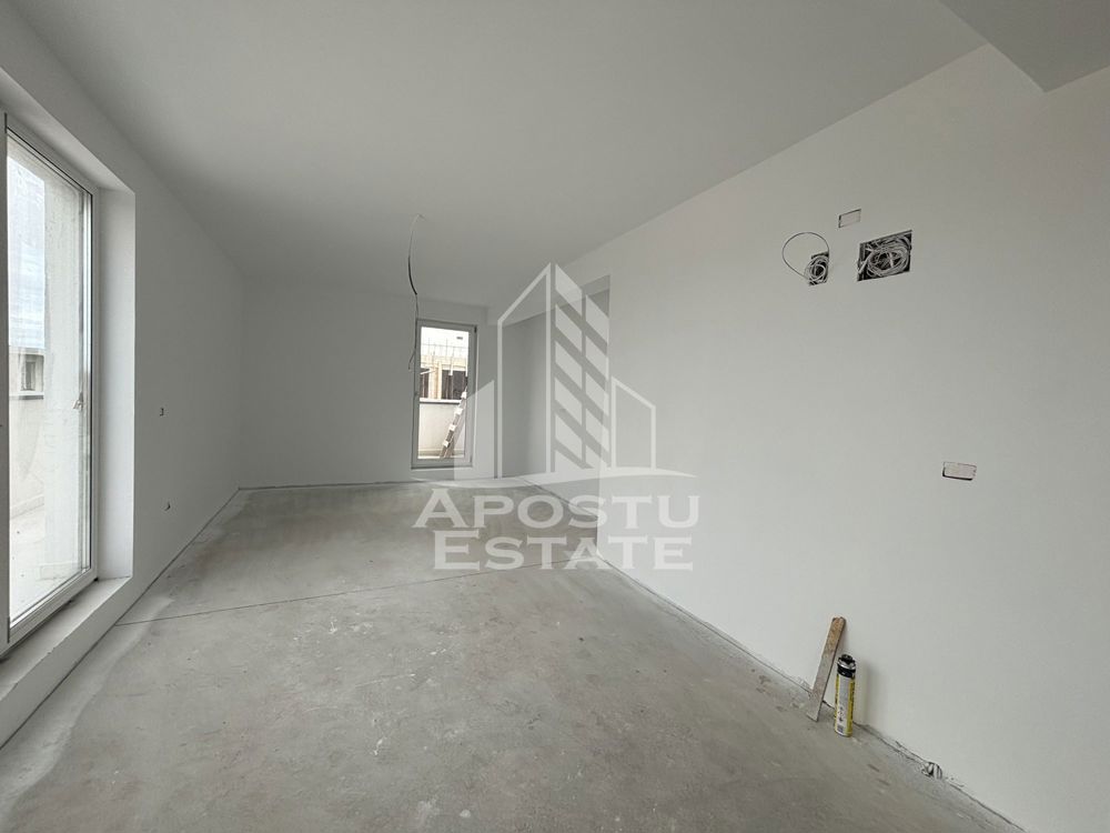 Apartament cu 2 camere, decomandat, in Ciarda Rosie, loc de parcare