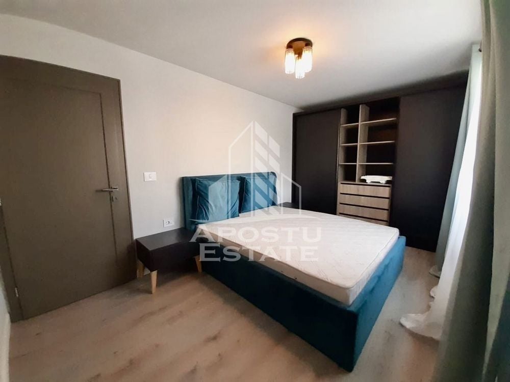 Apartament 3 camere, renovat, etaj 3, centrala, Complexul Studentesc