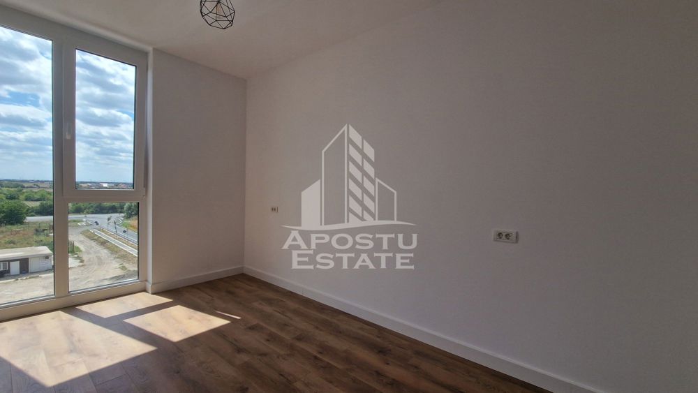 Apartament cu o camera si balcon, parcare inclusa, Torontalului