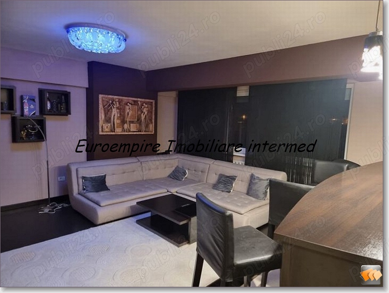 Apartament 3 camere decomandate zona Km 4-5