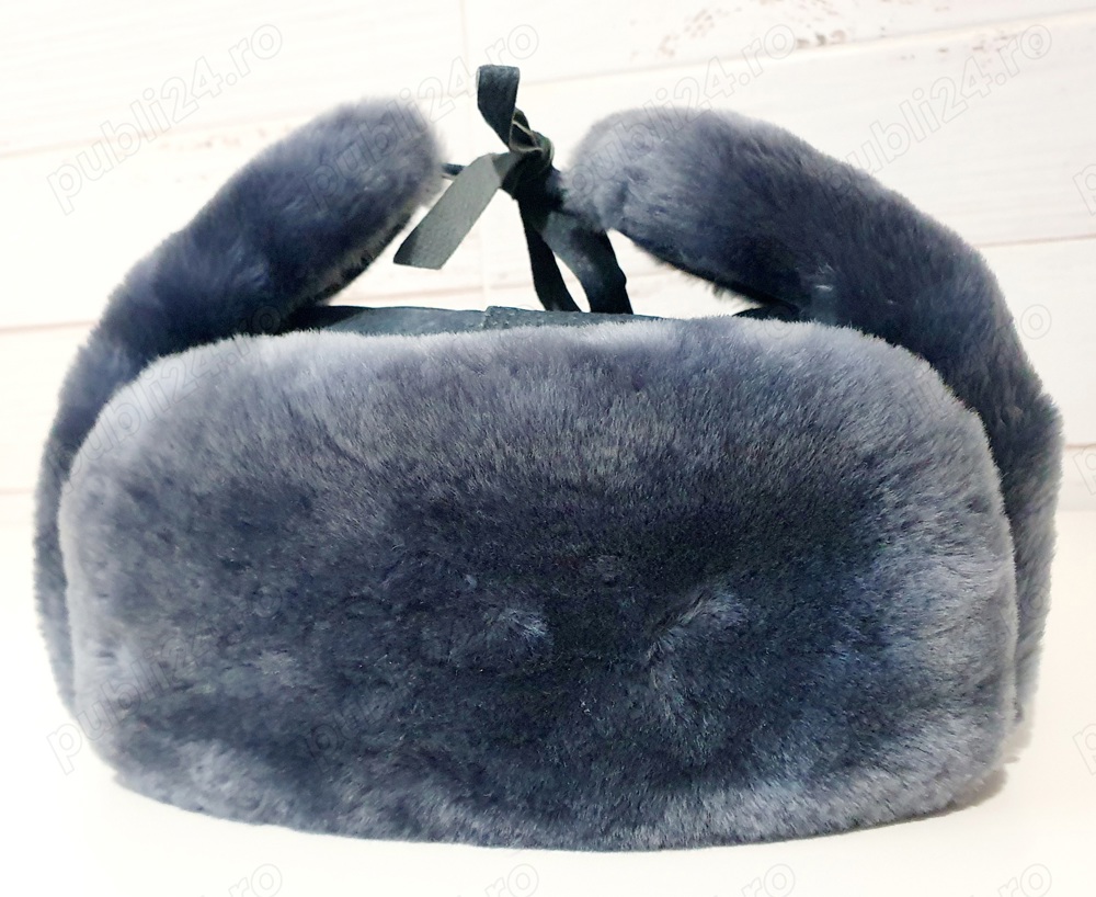 caciula ruseasca blana si piele naturala marimea 55cm sau S demo