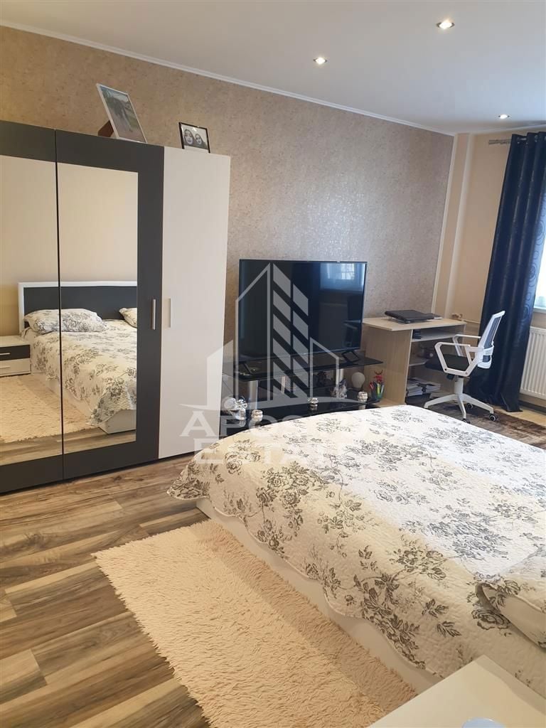 Apartament cu 2 camere 65 Mpu Zona Alfa