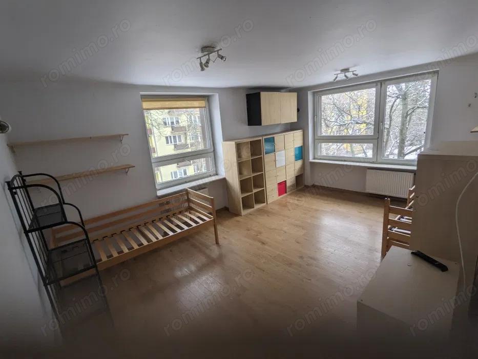 Apartament 3 Camere de Închiriat   Zona Florilor, Brașov