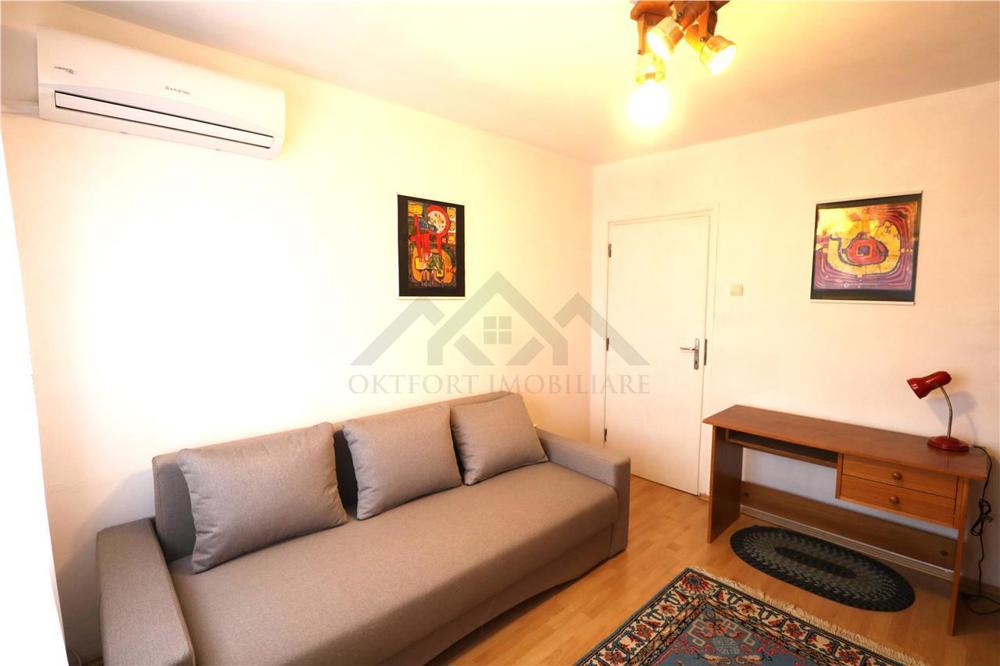 Apartament 2 camere, centrala proprie, zona Take Ionescu