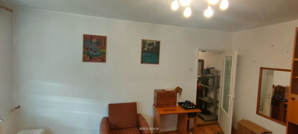 Apartament 3 camere Dacia de vânzare