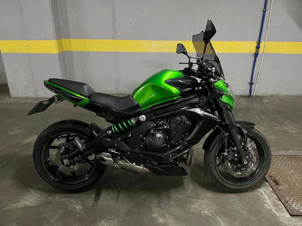 Motocicleta Kawasaki ER-6N ABS 2015