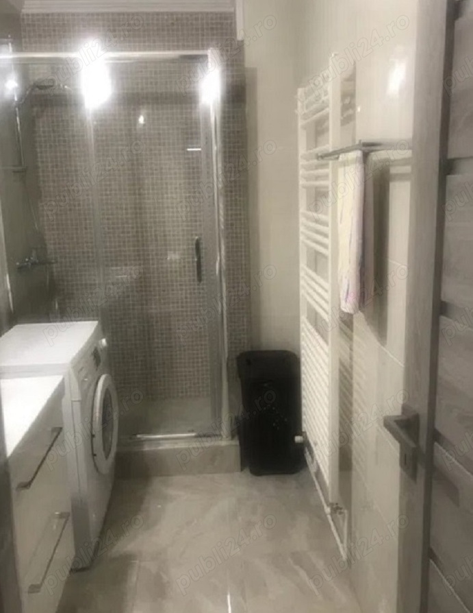 in centru pe Bulevardul Decebal ofer chirie Apartament 2 camere 