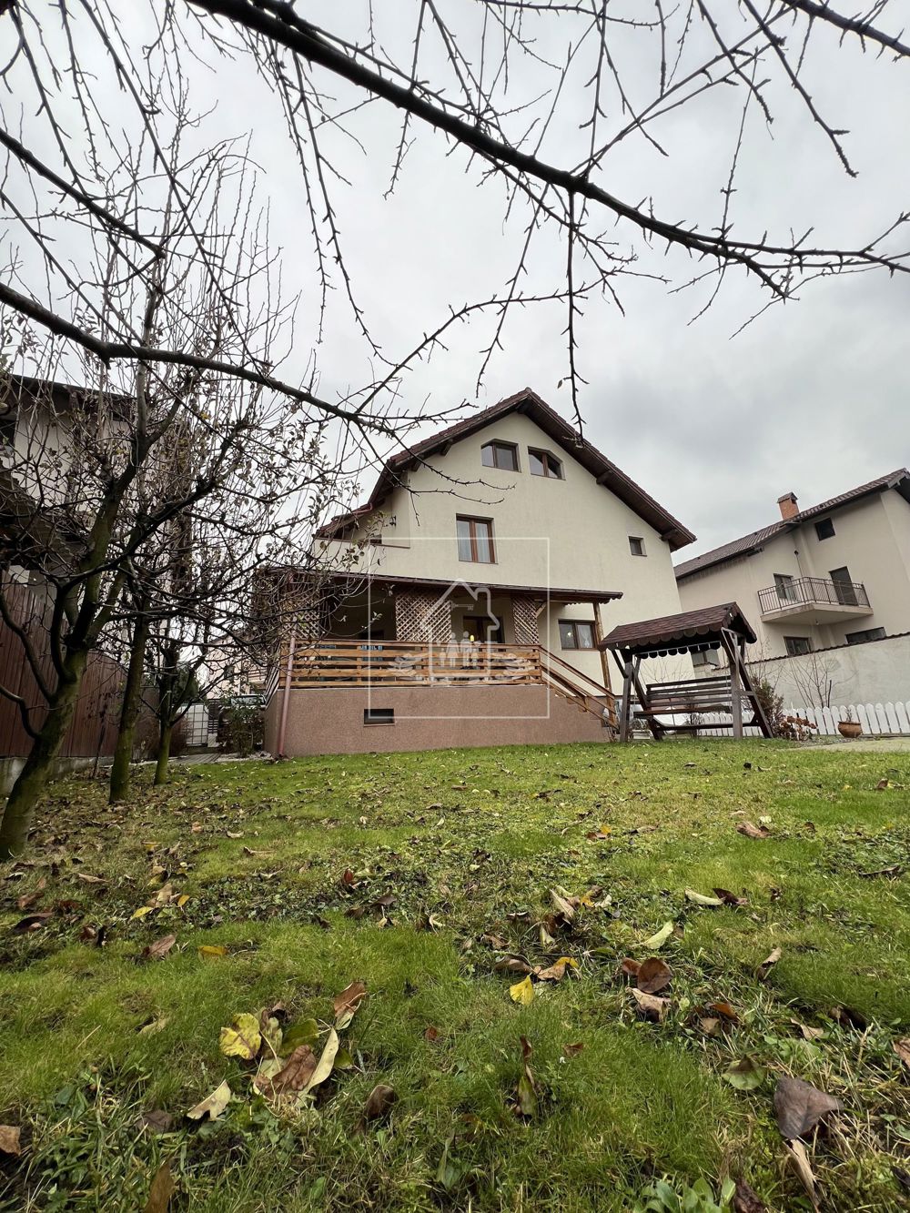 Casa Unifamilială 5 camere de vânzare SIBIU / Loc. Șura Mică