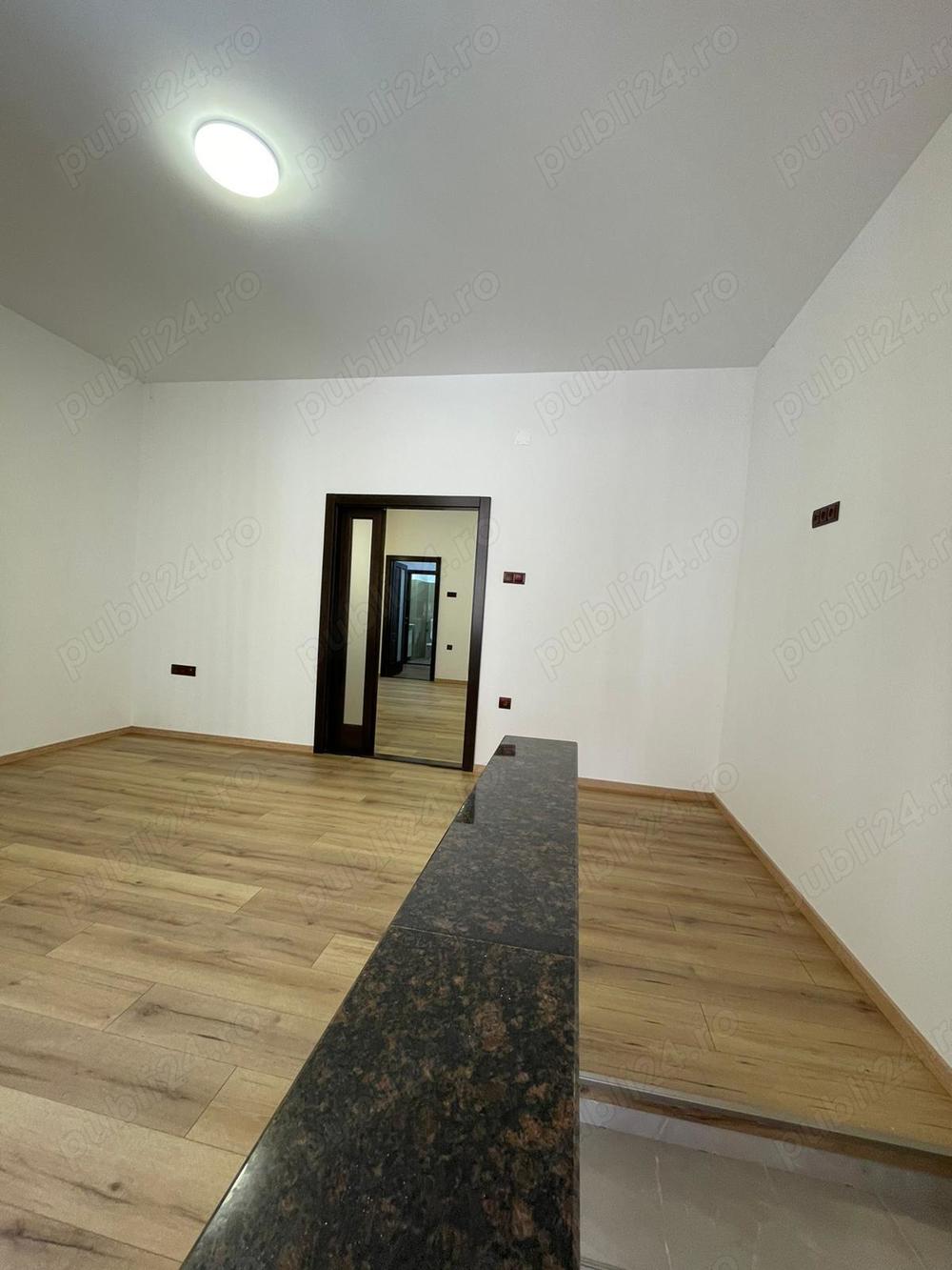 Inchiriez spatiu apartament la casa ultracentral