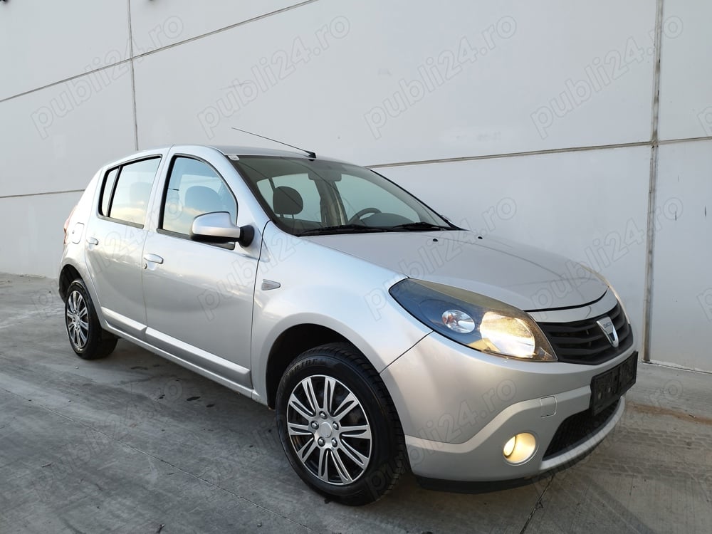 Dacia Sandero 1.2 Benzina fab.2011 *** ADUS AZI *** 2499 EURO FIXXX