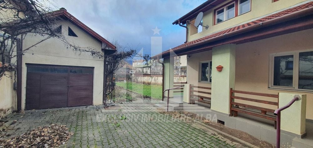 Casa pozitie foarte buna in Cetate - Alba Iulia