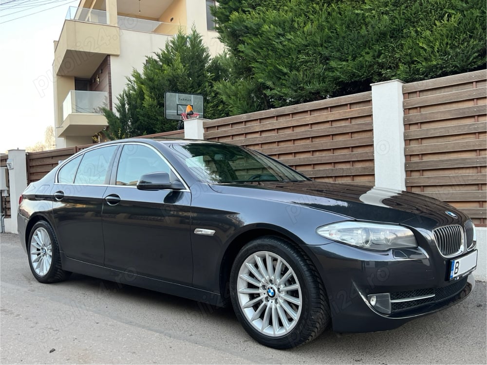 BMW Seria 5 2013 520 Bi-Turbo 218 Cp xDrive