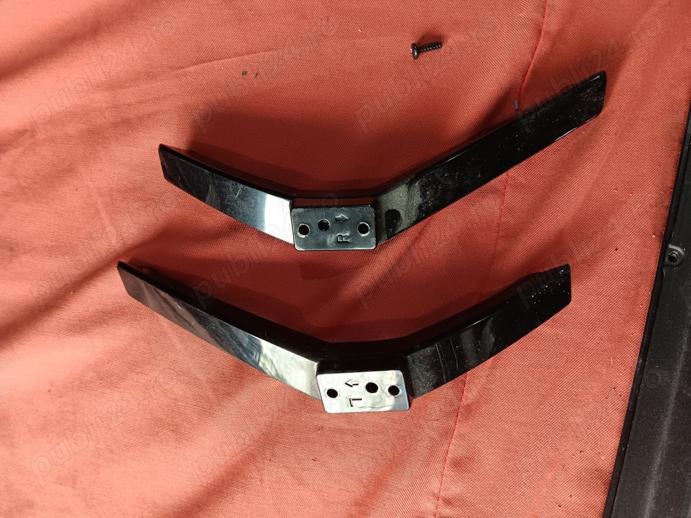 set 2 picioare de pe tv Starlight 32dm6500