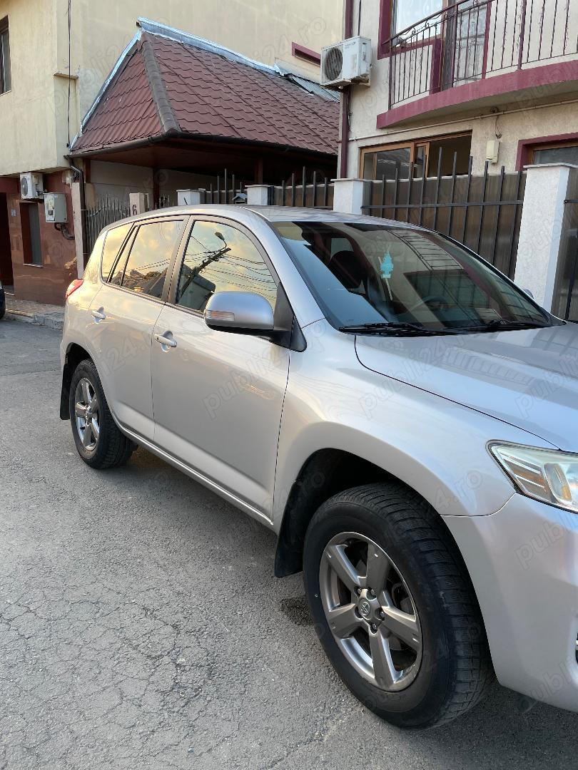 Toyota rav 4 (4x4) , 2013, benzina + gpl