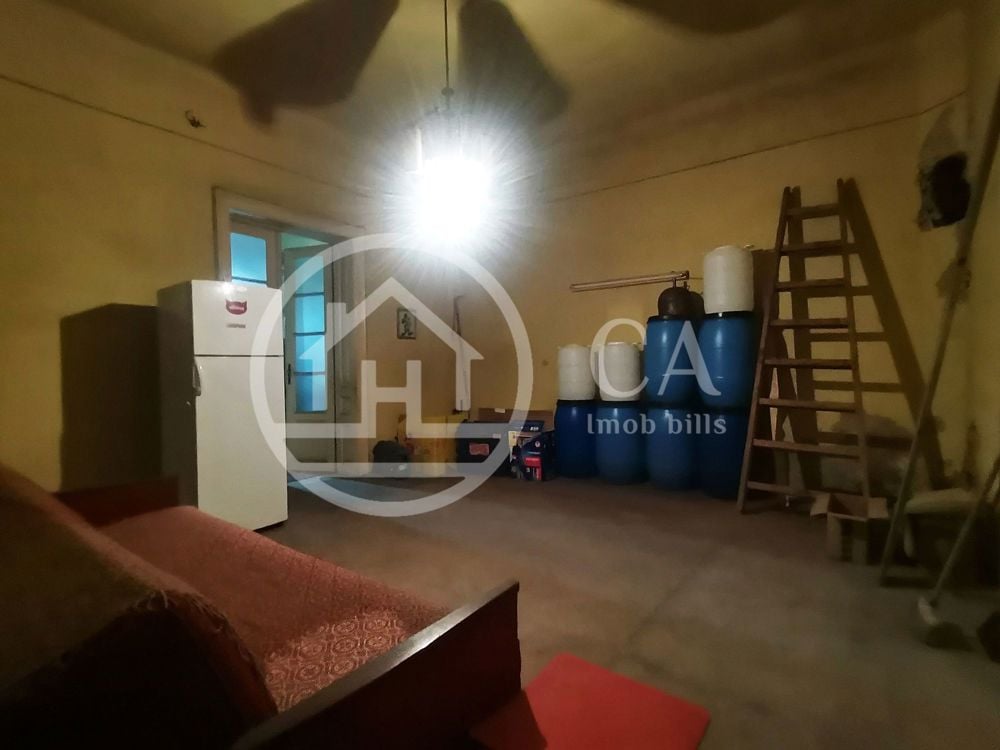 Apartament de vânzare cu 2 camere în zona Ultracentrală, Oradea