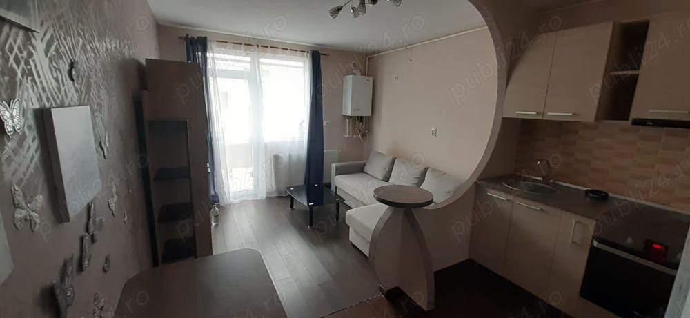 Vând apartament Floresti 