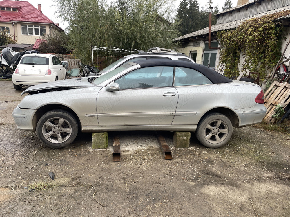 Dezmembrez Mercedes-Benz CLK 200 Decapotabil 120 kW 163CP an 2005