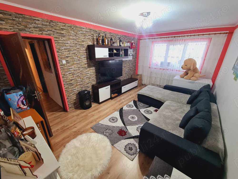 Apartament cu 3 camere spatios