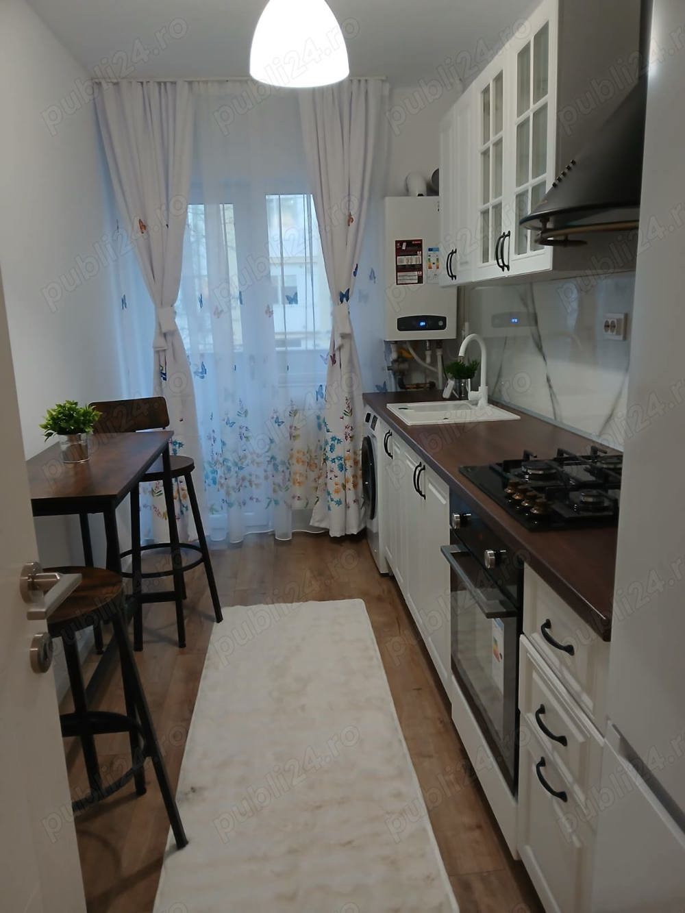 Închiriez apartament 2 camere