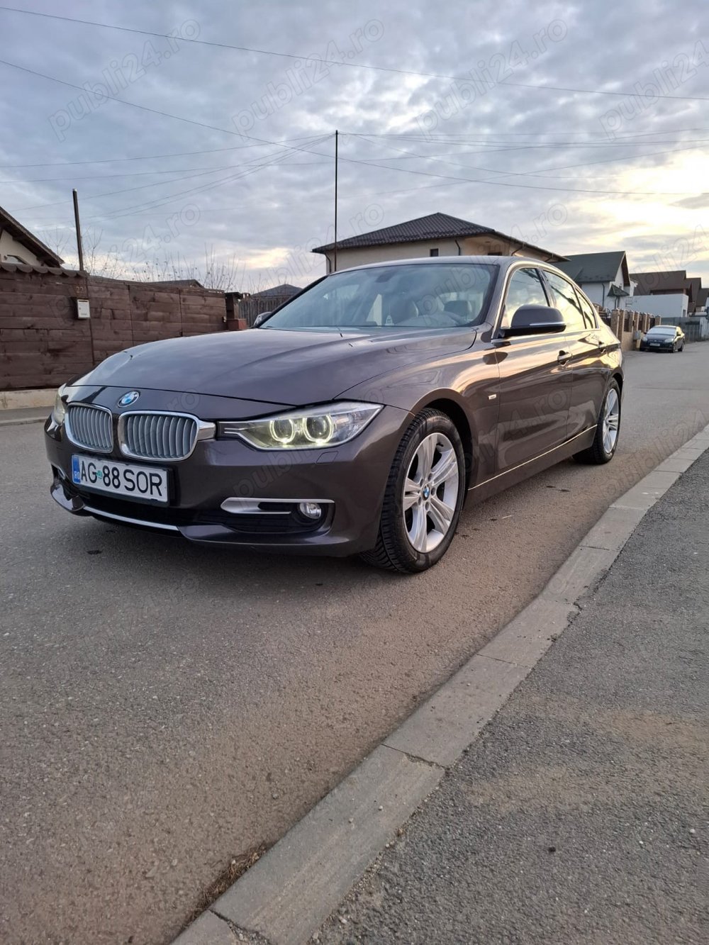 Vand Bmw seria 3 F30 Manuala