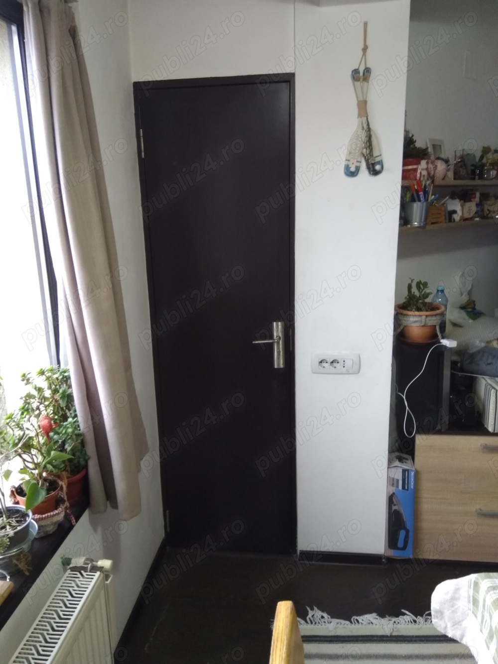 Vand apartament 3 camere