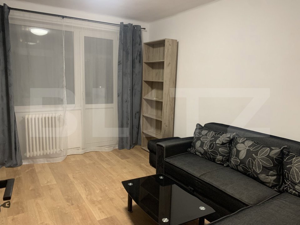 Apartament Decomandat cu 2 Camere, Piața Mihai Viteazul – 48mp + Balcon