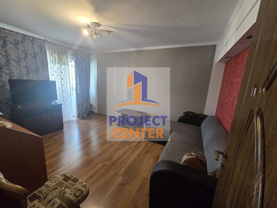 Apartament 2 camere Exercitiu - stradal, etaj 3, zona rest. Carpati