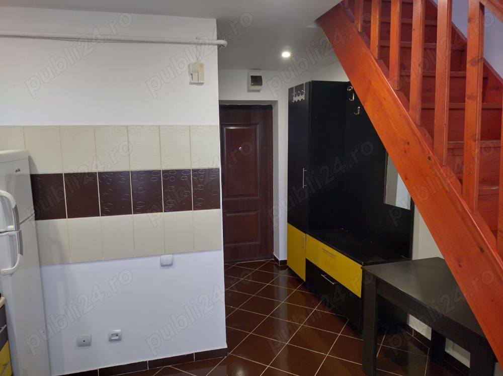 Apartament tip mansarda ,situat la etajul 5  5 , compartimentat pe 2 niveluri -zona Nicolina