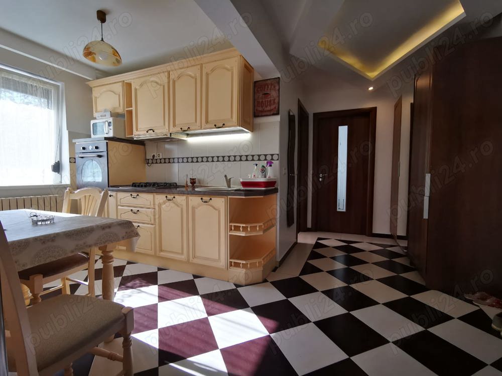 Apartament de inchiriat in Constanta, Centru-Ferdinand - 2 camere, 54 mp