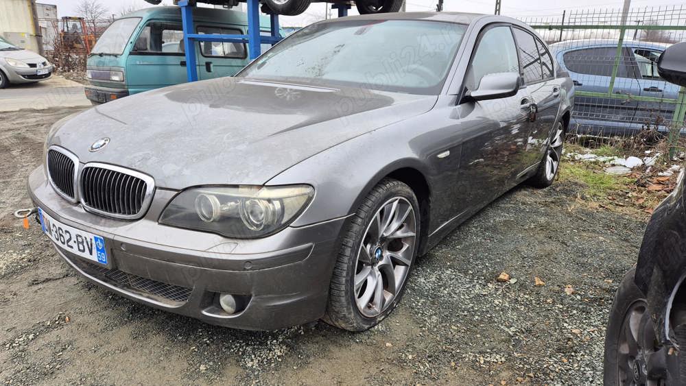 Dezmembrez BMW Seria 7 E65 3.0D 2005