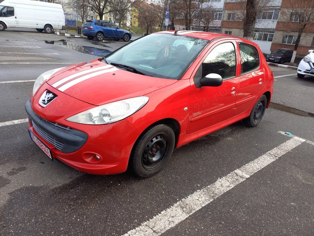 Peugeot 206+ 1.4 benzina 2010 4 usi