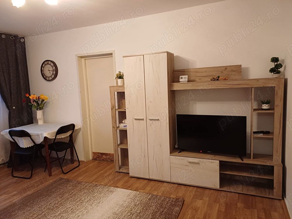 Proprietar, inchiriez apartament 2 camere, zona Circumvalatiunii