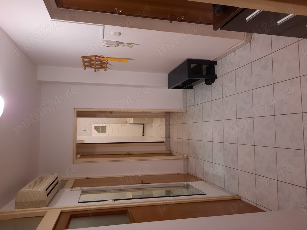 Proprietar apartament 2 camere zona Bucur-Obor, Bloc recent reabilitat.